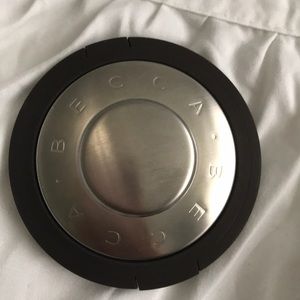 Becca Shimmering Skin Perfector